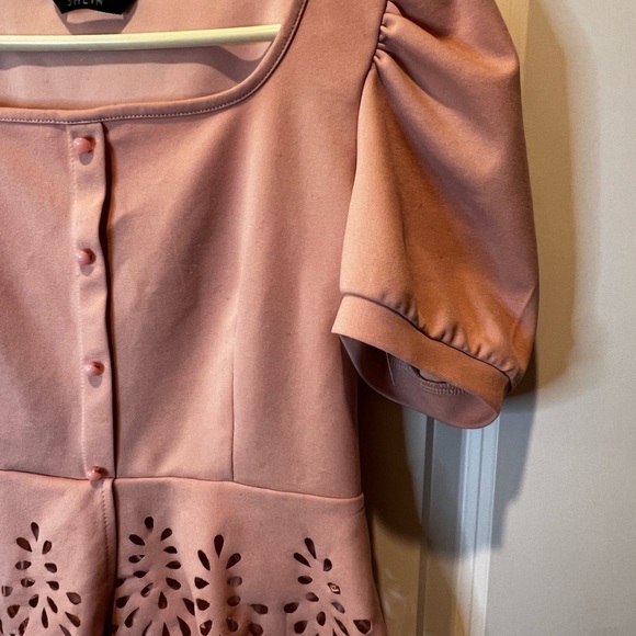 Shein Pink Puffer Sleeve Short Sleeve Size Medium - Picture 6 of 11